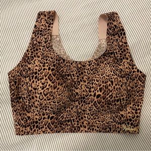 Victoria’s Secret sport bra